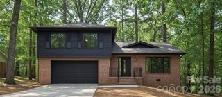 1815 Madison Avenue, Charlotte, NC 28216