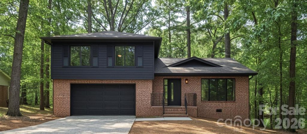 1815 Madison Avenue, Charlotte, NC 28216