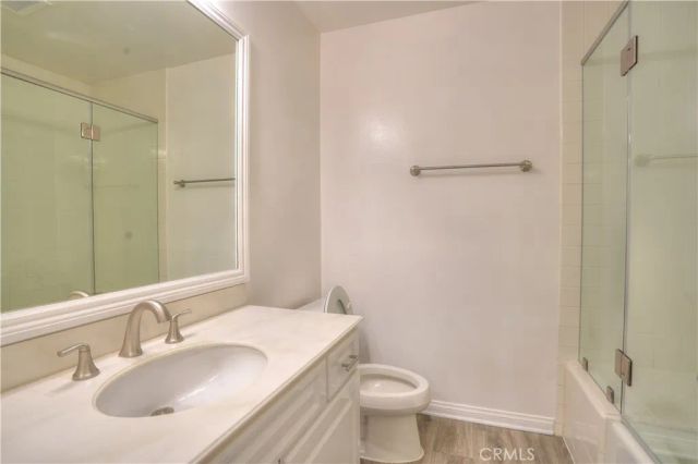 8828 Pershing Drive 203, Playa Del Rey, CA 90293