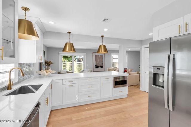 487 Branch Avenue, Little Silver, NJ 07739