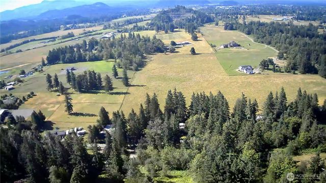 27435 SE 402nd Street, Enumclaw, WA 98022