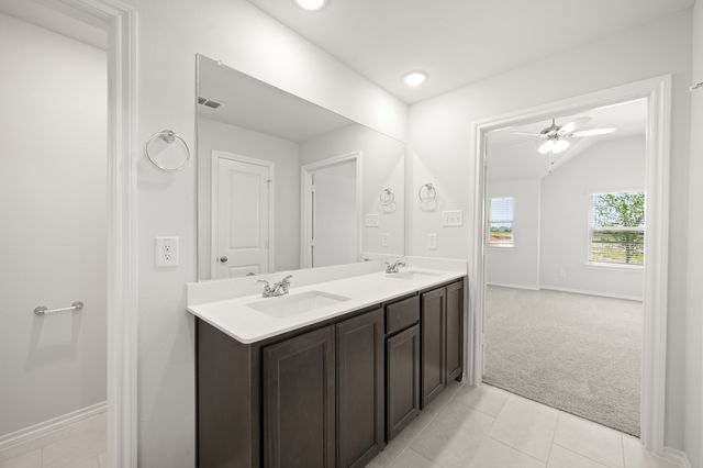 2833 Hay Lane, Midlothian, TX 76065