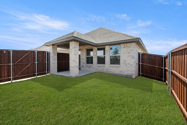 2833 Hay Lane, Midlothian, TX 76065