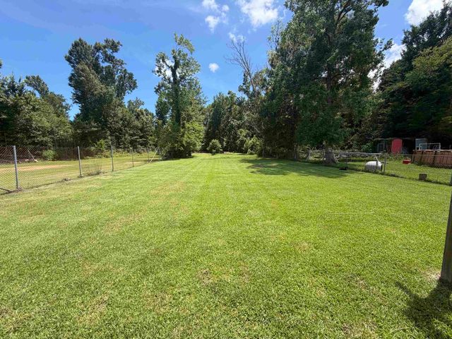 208 Hidalgo Drive, Houma, LA 70360