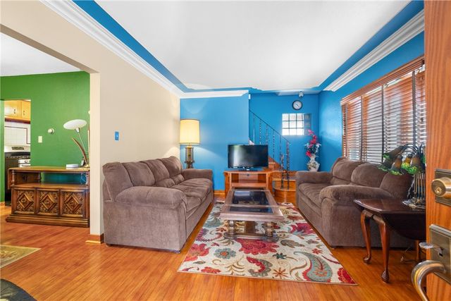 239 Spruce St, Canonsburg, PA 15317