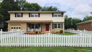 11402 SE Hillwood Drive SE, Huntsville, AL 35803