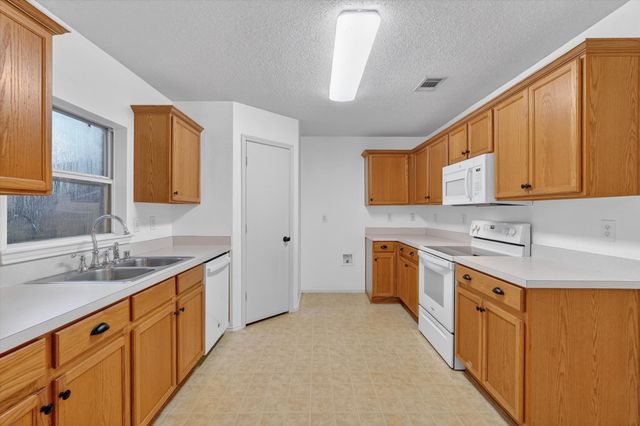 303 Charleston Drive, Wylie, TX 75098