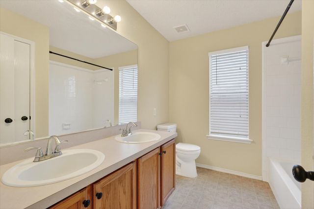 303 Charleston Drive, Wylie, TX 75098
