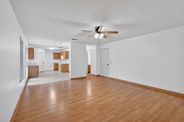 303 Charleston Drive, Wylie, TX 75098