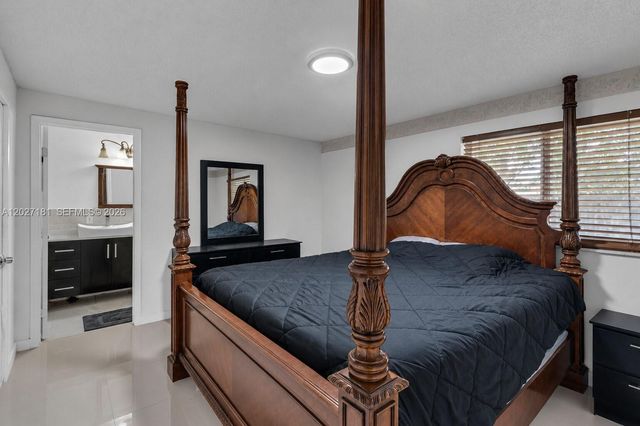 15440 SW 294th Ter, Homestead, FL 33033