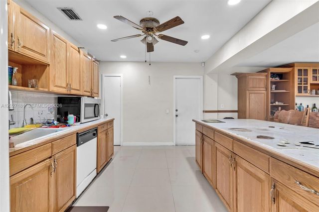 15440 SW 294th Ter, Homestead, FL 33033