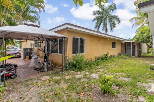 15440 SW 294th Ter, Homestead, FL 33033