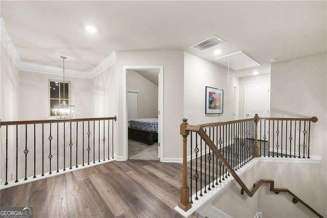 689 S Jeff Davis Drive, Fayetteville, GA 30215