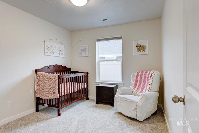 12445 Shadow River St, Caldwell, ID 83607