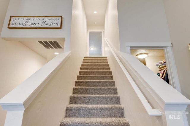 12445 Shadow River St, Caldwell, ID 83607