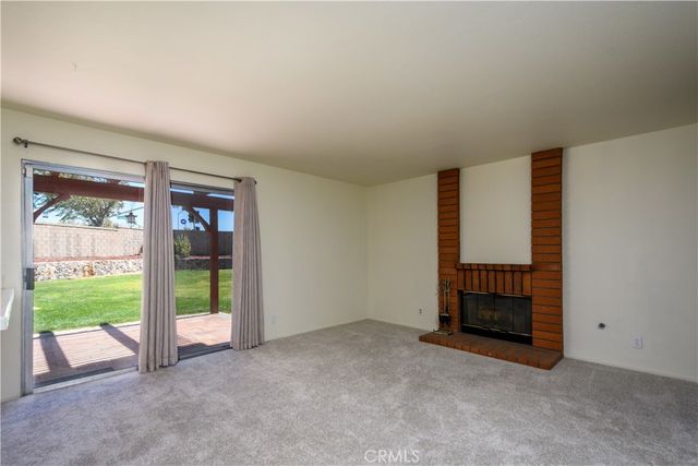 38016 Ranier, Palmdale, CA 93552