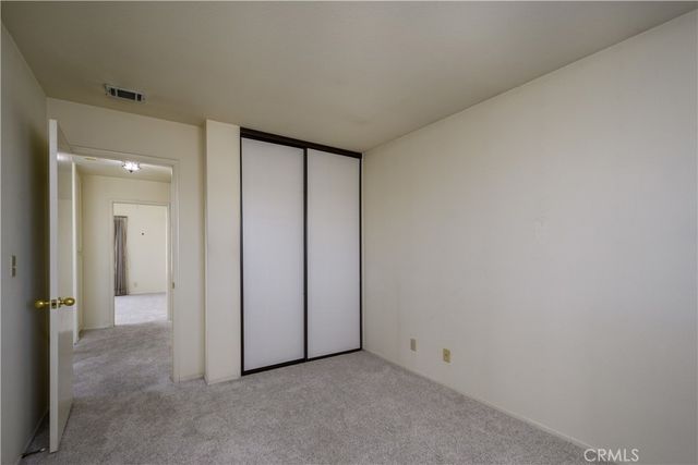 38016 Ranier, Palmdale, CA 93552