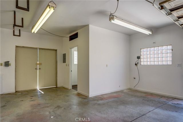 38016 Ranier, Palmdale, CA 93552