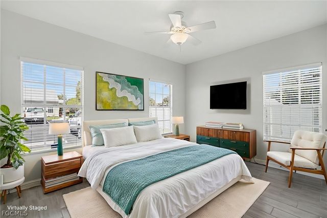 6081 Lake Front DR, Fort Myers, FL 33908