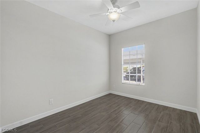 6081 Lake Front DR, Fort Myers, FL 33908