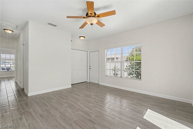 6081 Lake Front DR, Fort Myers, FL 33908