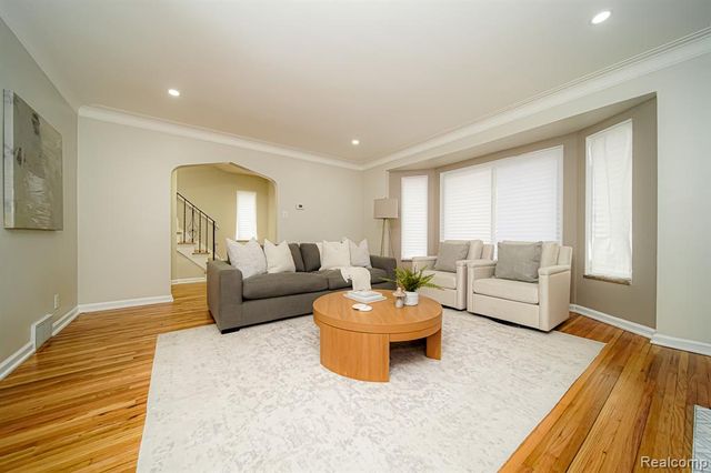 3080 Oakman Boulevard, Detroit, MI 48238