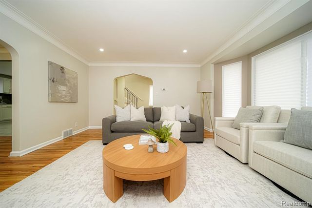 3080 Oakman Boulevard, Detroit, MI 48238