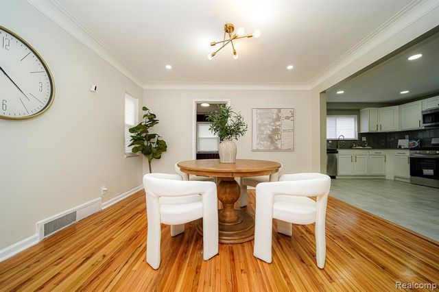 3080 Oakman Boulevard, Detroit, MI 48238