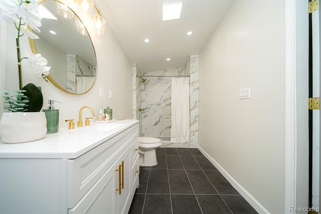 3080 Oakman Boulevard, Detroit, MI 48238