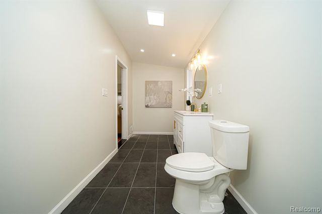 3080 Oakman Boulevard, Detroit, MI 48238