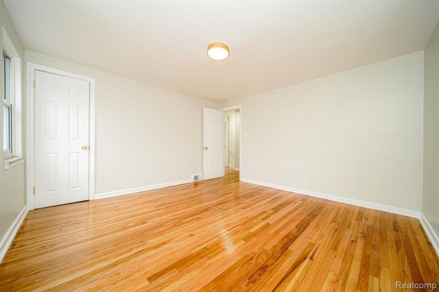 3080 Oakman Boulevard, Detroit, MI 48238