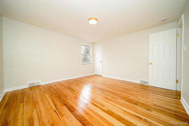 3080 Oakman Boulevard, Detroit, MI 48238