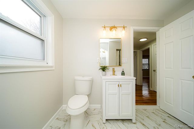 3080 Oakman Boulevard, Detroit, MI 48238