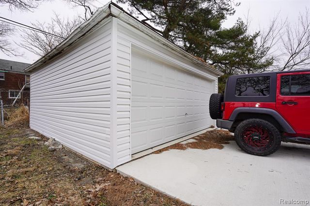 3080 Oakman Boulevard, Detroit, MI 48238