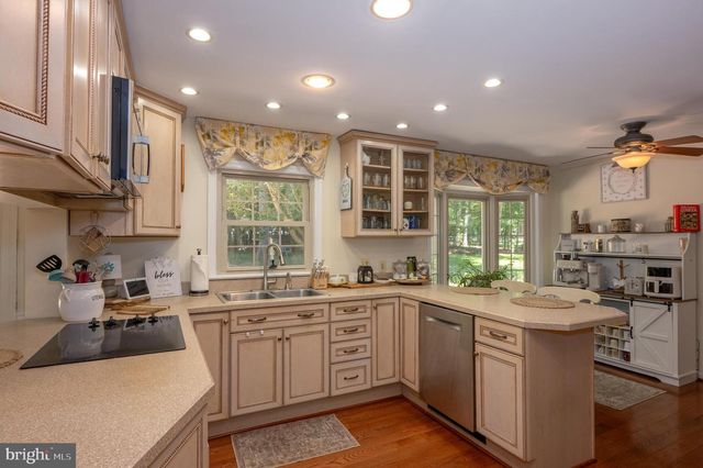 9150 CEDAR ST, La Plata, MD 20646