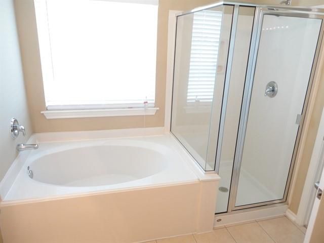 13118 Peppergate Lane, Houston, TX 77044