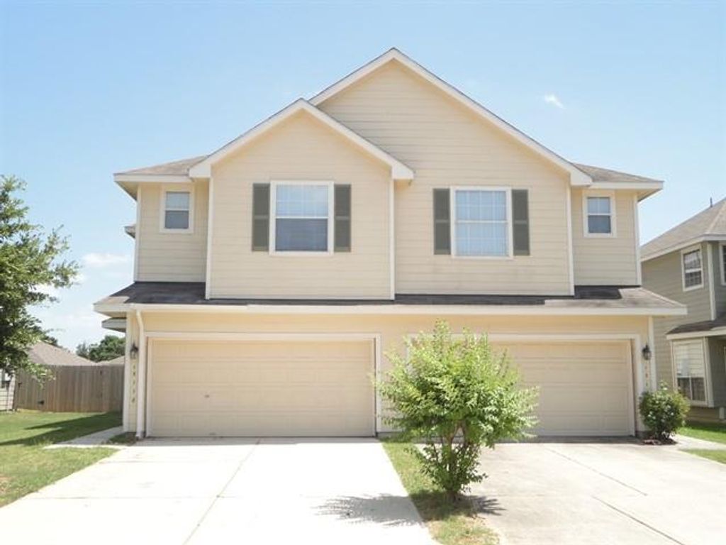 13118 Peppergate Lane, Houston, TX 77044