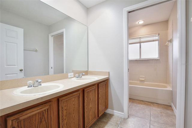 1976 ISLAND WALK DRIVE, Orlando, FL 32824