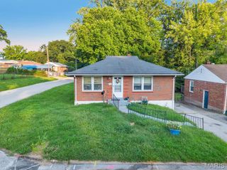 4610 Seattle Street, St Louis, MO 63121