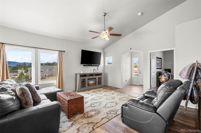 19663 Lindenmere Drive, Monument, CO 80132