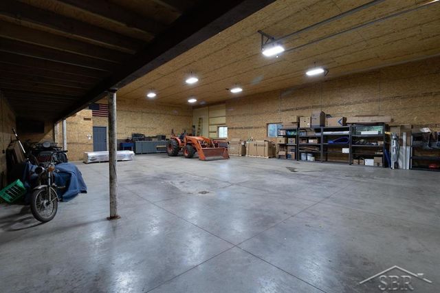 319 E Dopp Road, Midland, MI 48640