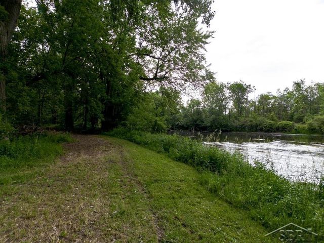 319 E Dopp Road, Midland, MI 48640