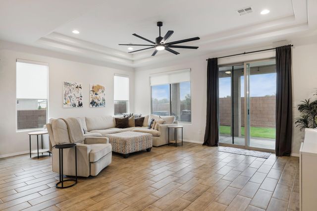 4141 Crowned Eagle Loop NE, Rio Rancho, NM 87144