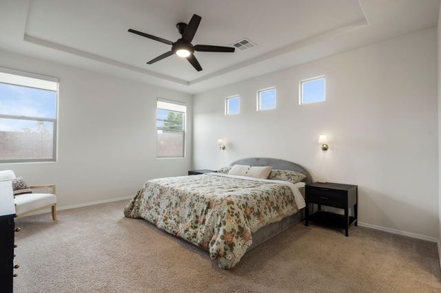 4141 Crowned Eagle Loop NE, Rio Rancho, NM 87144