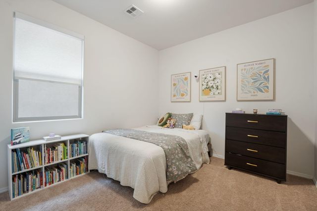 4141 Crowned Eagle Loop NE, Rio Rancho, NM 87144