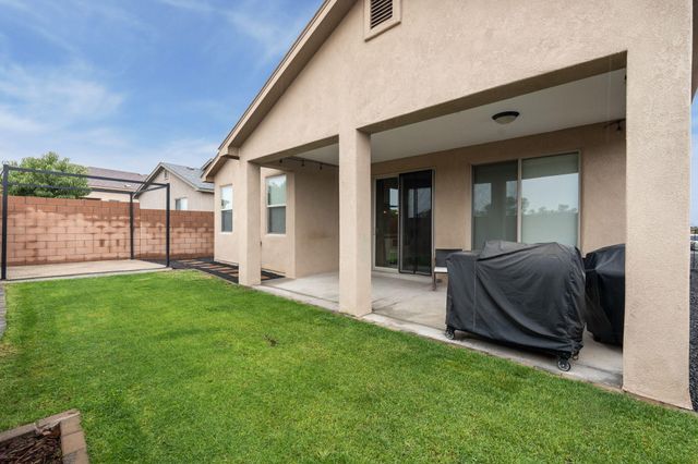 4141 Crowned Eagle Loop NE, Rio Rancho, NM 87144