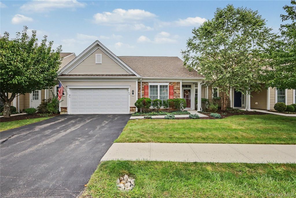 88 Blair Heights, Carmel, NY 10512 — photo 2
