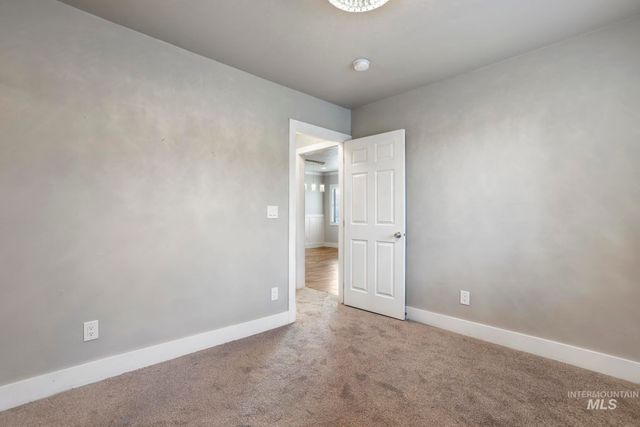 222 Jackson St, Twin Falls, ID 83301