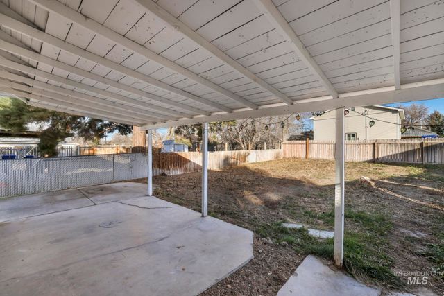 222 Jackson St, Twin Falls, ID 83301