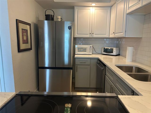 6161 GULF WINDS DRIVE 150, St Pete Beach, FL 33706